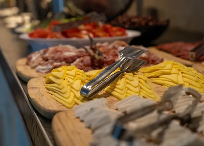 White Rock Castle & 호텔 발치크