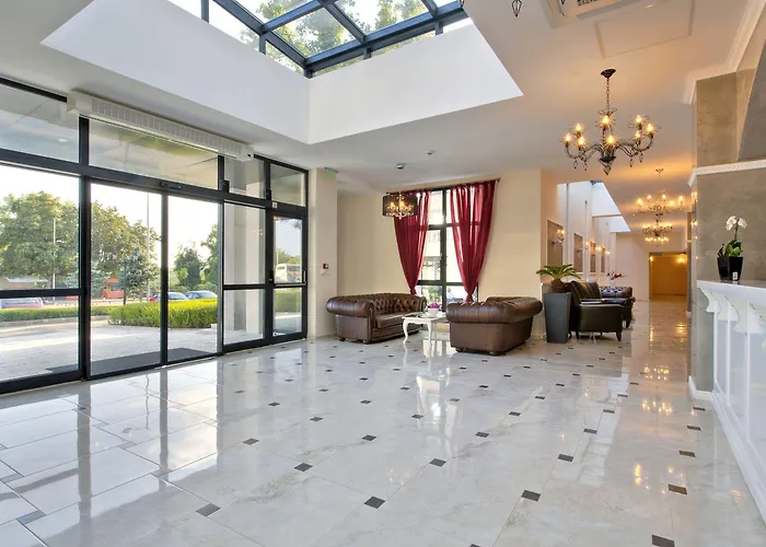 호텔 White Rock Castle & 3*