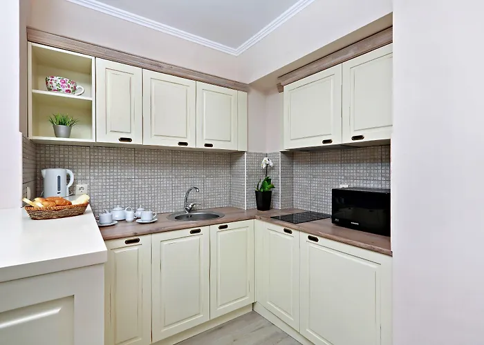 호텔 White Rock Castle & 발치크