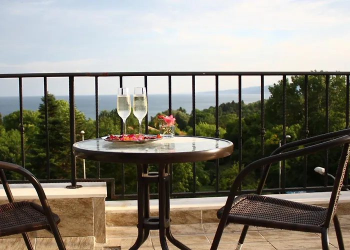 호텔 White Rock Castle & 3*