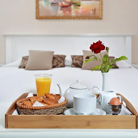 White Rock Castle & Szálloda