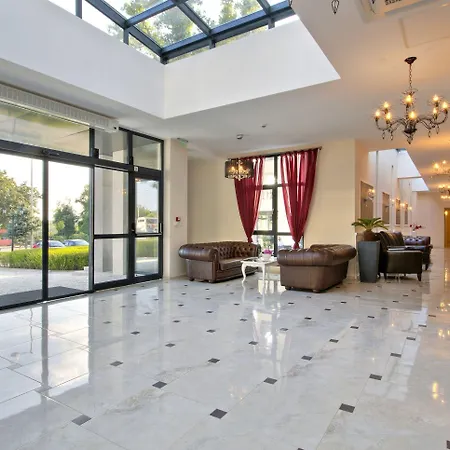 فندق White Rock Castle & Wellness Club 3*