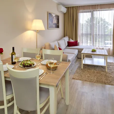 Hotel White Rock Castle &