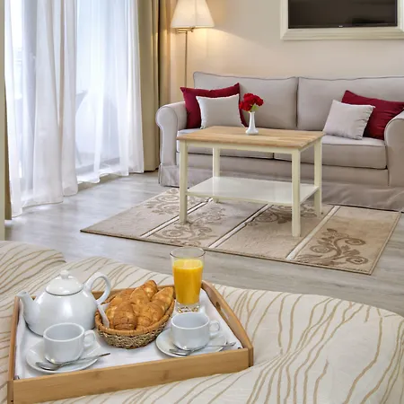 White Rock Castle & Wellness Club 3* Baltsjik