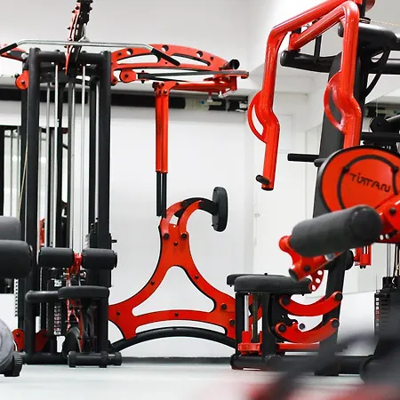 White Rock Castle & 3* Balcsik