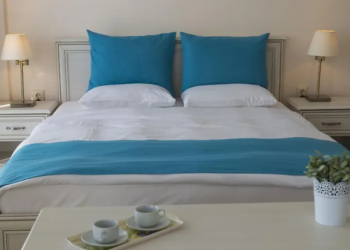 Hotel White Rock Castle & 3*